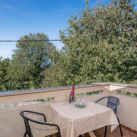 Cozy Apartment In Malinska Dubasnica With Wifi Zewnętrze zdjęcie